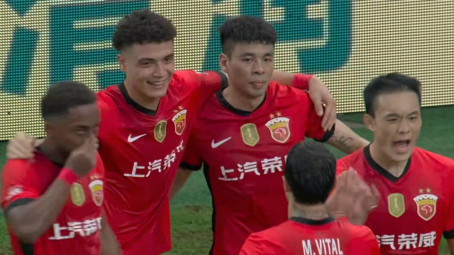 多米体育APP中超倒计时，尼斯今晚绝杀压哨，细节引发关注，话题不断，身体对抗强度拉满的简单介绍